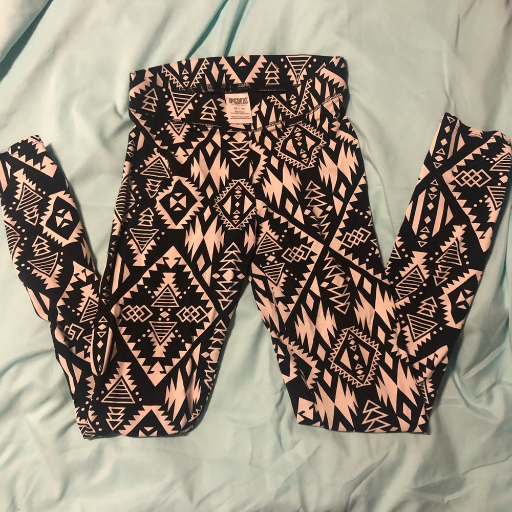 Victoria’s Secret Pink Leggings Size XS